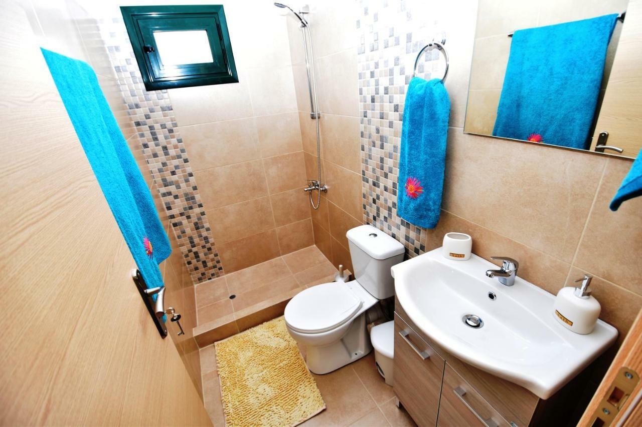 Sunflower Apartments カラマキ エクステリア 写真